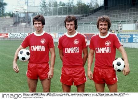 Vorstellung der Neuzugänge beim 1. FC Kaiserslautern zur Saison 1976 77, v.li.: Herbert Scheller, Jürgen Groh und Manfred Ritschel