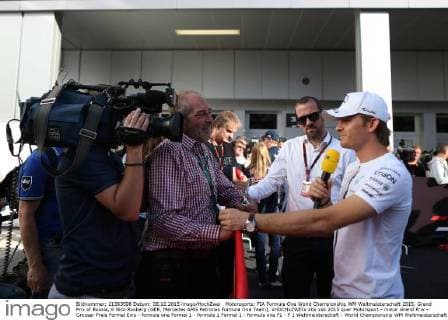 Motorsports: FIA Formula One World Championship WM Weltmeisterschaft 2015, Grand Prix of Russia, 6 Nico Rosberg (GER, Mercedes AMG Petronas Formula One Team), xHOCHxZWEIx