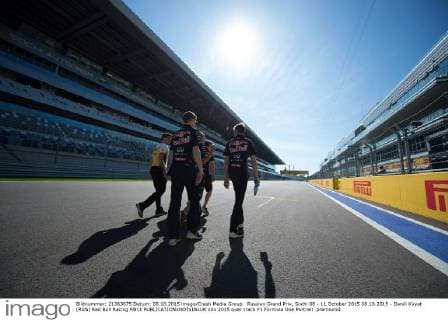 Russian Grand Prix, Sochi 08 - 11 October 2015 08.10.2015 - Daniil Kvyat (RUS) Red Bull Racing RB11 