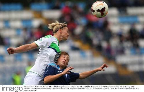 08.10.2015 Subotica(Serbia) ZFK Spartak Subotica-VfL Wolfsburg UEFA Women s Football Champions League Alexandra Popp(L)VfL Wolfsburg and Alina Baka (R) ZFK Spartak Subotica : 
