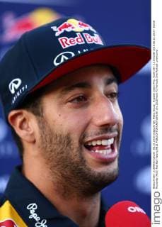 Russian Grand Prix, Sochi 08 - 11 October 2015 08.10.2015 - Daniel Ricciardo (AUS) Red Bull Racing RB11 