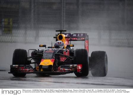 Russian Grand Prix, Sochi 08 - 11 October 2015 09.10.2015 - Free Practice 1, Daniel Ricciardo (AUS) Red Bull Racing RB11 