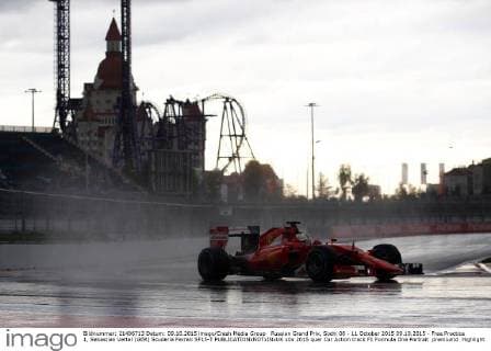 Russian Grand Prix, Sochi 08 - 11 October 2015 09.10.2015 - Free Practice 1, Sebastian Vettel (GER) Scuderia Ferrari SF15-T 