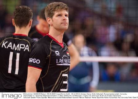09.10.2015, Armeec Arena, Sofia Volleyball, Europameisterschaft, Vorrunde, Deutschland vs. Bulgarien Sebastian Schwarz ( 3 GER) enttäuscht enttaeuscht traurig