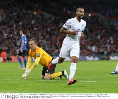England s Theo Walcott celebrates scoring his sides opening goal Euro 2016 Qualifier- England vs Estonia - Wembley Stadium - England - 9th October 2015 - Picture David Klein Sportimage EDITORIAL USE ONLY. No use with unauthorised audio, video, data, fixture lists, club league logos or live services. Online in-match use limited to 120 images, no video emulation. No use in betting, games or single club league player publications.