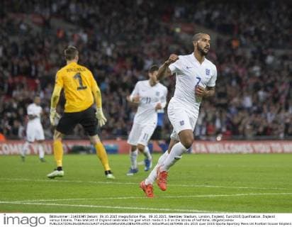 09.10.2015. Wembley Stadium, London, England. Euro2016 Qualification. England versus Estonia. Theo Walcott of England celebrates his goal which made it 1-0 on the stroke of half time. xNigelxCookex  ActionPlus11670488