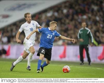 09.10.2015. Wembley Stadium, London, England. Euro2016 Qualification. England versus Estonia. Harry Kane of England closes down Taijo Teniste of Estonia. xNigelxCookex  ActionPlus11670491