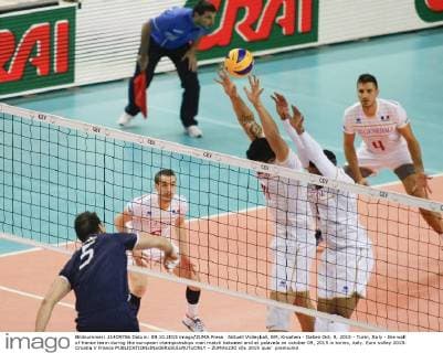 Aktuell Volleyball, EM, Kroatien - Italien Oct. 9, 2015 - Turin, Italy - the wall of france team during the european championships man match between and at palavela on october 09, 2015 in torino, italy. Euro volley 2015: Croatia V France  - ZUMAn230