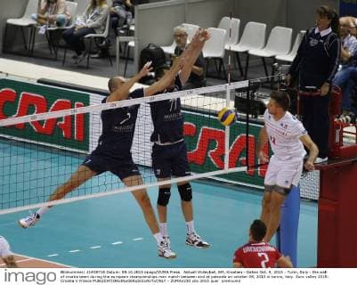 Aktuell Volleyball, EM, Kroatien - Italien Oct. 9, 2015 - Turin, Italy - the wall of croatia team during the european championships man match between and at palavela on october 09, 2015 in torino, italy. Euro volley 2015: Croatia V France  - ZUMAn230