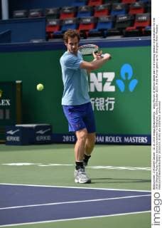 Andy Murray of Britain takes part in a training session in preparation for the 2015 Shanghai Rolex Masters tennis tournament in Shanghai, China, 10 October 2015. Andy Murray gears up for Shanghai Rolex Masters  20151010_31592