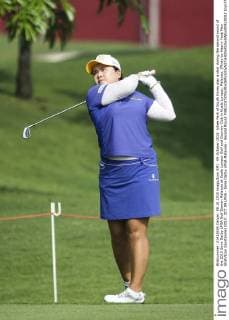 09 October 2015: Inbee Park of South Korea play a shot during the second round of the 2015 Sime Darby LPGA Golf Damen Malaysia at Kuala Lumpur Golf and Country Club in Kuala Lumpur, Malaysia. (Photo by Hazrin Yeob Men Shah Icon Sportswire) GOLF: OCT 09 LPGA - Sime Darby LPGA Malaysia - Second Round Icon3781510095893 EDITORIAL USE ONLY