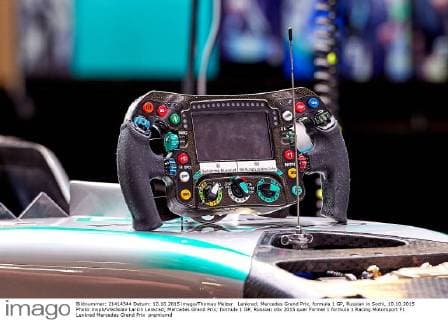 Lenkrad; Mercedes Grand Prix, formula 1 GP, Russian in Sochi, 10.10.2015 Photo:mspb Vladislav Larkin Lenkrad; Mercedes Grand Prix; formula 1 GP, Russian
