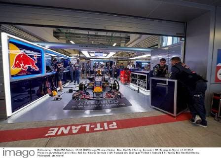 Box, Red Bull Racing, formula 1 GP, Russian in Sochi, 10.10.2015 Photo:mspb Vladislav Larkin Box; Red Bull Racing, formula 1 GP, Russian