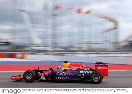Russian Grand Prix, Sochi 08 - 11 October 2015 10.10.2015 - Free Practice 3, Daniel Ricciardo (AUS) Red Bull Racing RB11 