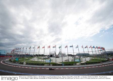Russian Grand Prix, Sochi 08 - 11 October 2015 10.10.2015 - Free Practice 3, Jenson Button (GBR) McLaren Honda MP4-30. 