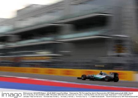 Motorsports: FIA Formula One World Championship WM Weltmeisterschaft 2015, Grand Prix of Russia, 6 Nico Rosberg (GER, Mercedes AMG Petronas Formula One Team), xHOCHxZWEIx
