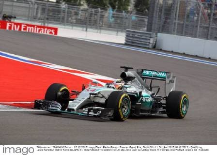 Russian Grand Prix, Sochi 08 - 11 October 2015 10.10.2015 - Qualifying, Lewis Hamilton (GBR) Mercedes AMG F1 W06 