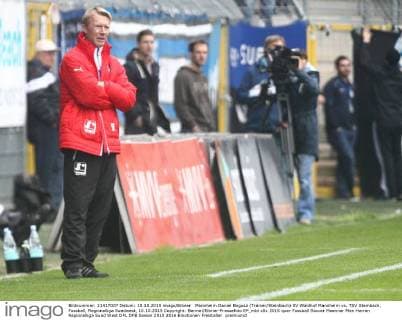 Mannheim Daniel Bogusz (Trainer Steinbach) SV Waldhof Mannheim vs. TSV Steinbach, Fussball, Regionalliga Suedwest, 10.10.2015 Copyright: Bermel Eibner-Pressefoto EP_mbl