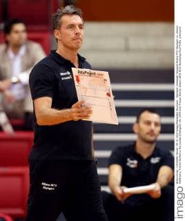 Stuttgart Volleyball Testspiel Allianz MTV Stuttgart vs. Asterix Kieldrecht, Trainer Guillermo Hernandez (Stuttgart)