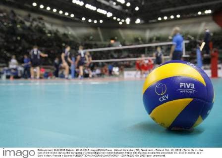 Aktuell Volleyball, EM, Frankreich - Estland Oct. 10, 2015 - Turin, Italy - the ball of the match during the european championships man match between france and estonia at palavela on october 10, 2015 in torino, italy. Euro Volley: Francia v Estonia  - ZUMAn230