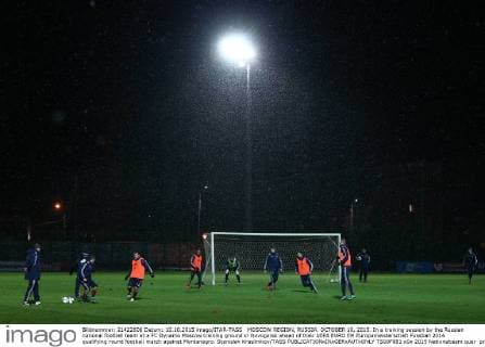 MOSCOW REGION, RUSSIA. OCTOBER 10, 2015. In a training session by the Russian national football team at a FC Dynamo Moscow training ground in Novogorsk ahead of their UEFA EURO EM Europameisterschaft Fussball 2016 qualifying round football match against Montenegro. Stanislav Krasilnikov TASS  TS00F881