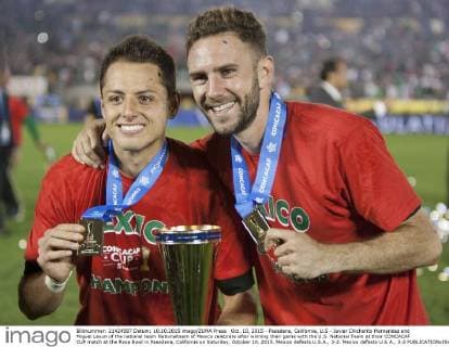 Oct. 10, 2015 - Pasadena, California, U.S - Javier Chicharito Hernandez and Miguel Layun of the national team Nationalteam of Mexico celebrate after winning their game with the U.S. National Team at their CONCACAF CUP match at the Rose Bowl in Pasadena, California on Saturday, October 10, 2015. Mexico defeats U.S.A., 3-2. Mexico defeats U.S.A., 3-2 - ZUMAp124