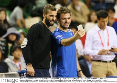 (L to R) Benoit Paire (FRA), Stan Wawrinka (SUI), OCTOBER 11, 2015 - Tennis : Rakuten Japan Open Tennis Championships 2015 Men s Singles Award Ceremony at Ariake Coliseum, Tokyo, Japan. NOxTHIRDxPARTYxSALES.  (mrva115011)