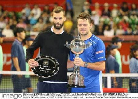 (L to R) Benoit Paire (FRA), Stan Wawrinka (SUI), OCTOBER 11, 2015 - Tennis : Rakuten Japan Open Tennis Championships 2015 Men s Singles Award Ceremony at Ariake Coliseum, Tokyo, Japan. NOxTHIRDxPARTYxSALES.  (mrva115022)