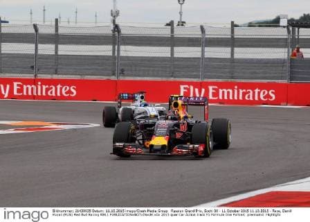 Russian Grand Prix, Sochi 08 - 11 October 2015 11.10.2015 - Race, Daniil Kvyat (RUS) Red Bull Racing RB11 