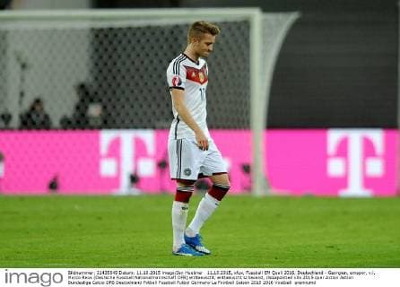 11.10.2015, xfux, Fussball EM Quali 2016, Deutschland - Georgien, emspor, v.l. Marco Reus (Deutsche Fussball Nationalmannschaft DFB) enttaeuscht, enttaeuscht schauend, dissapointed