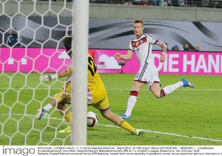 Marco REUS, 11 DFB vergibt chance DEUTSCHLAND - GEORGIEN ( - ) Qualifikation Europameisterschaft, Euro 2016, Deutsche Fussball Nationalmannschaft, DFB am 11.10.2015 in Leipzig, Deutschland.