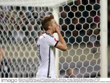 Deutschland - Georgien Fussball EM-Qualifikation Leipzig, 11.10.2015, Fussball, Länderspiel, EM - Qualifikation. , Bundesrepublik Deutschland vs. Georgien , Im Bild: Marco Reus (Deutschland) enttäuscht. ,