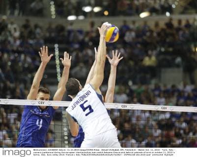 Aktuell Volleyball, EM, Frankreich - Italien Oct. 11, 2015 - Turin, Italy - osmany juantorena during the european championships man match between francia and italia at palavela of turin on october 11, 2015 in torino, italy. Euro volley 2015: Francia v Italy  - ZUMAn230