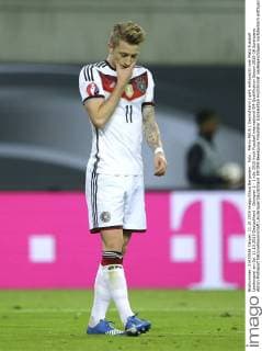 Foto : Marco REUS ( Deutschland ) geht enttäuscht vom Platz Fussball Länderspiel am So. 11.10.2015 Deutschland - Georgien 2 - 1