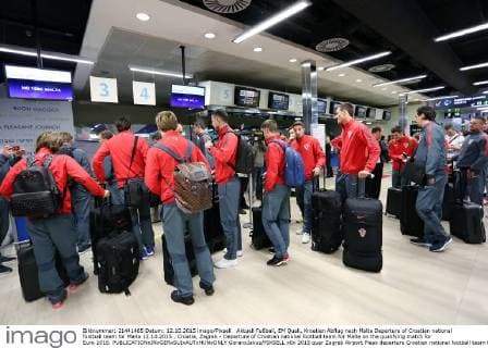 Aktuell Fußball, EM Quali, Kroatien Abflug nach Malta Departure of Croatian national football team for Malta 12.10.2015., Croatia, Zagreb - Departure of Croatian national football team for Malta on the qualifying match for Euro 2016.  GoranxJakus PIXSELL