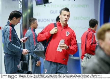 Aktuell Fußball, EM Quali, Kroatien Abflug nach Malta Departure of Croatian national football team for Malta 12.10.2015., Croatia, Zagreb - Departure of Croatian national football team for Malta on the qualifying match for Euro 2016. Ivan Perisic.  GoranxJakus PIXSELL
