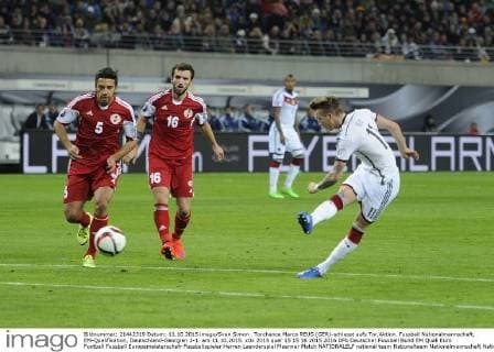 Torchance Marco REUS (GER)-schiesst aufs Tor,Aktion. Fussball Nationalmannschaft, EM-Qualifikation, Deutschland-Georgien 2-1. am 11.10.2015.