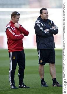 Van Onsem Guido Kit Man of Belgian Team and Wilmots Marc head coach FOOTBALL : Entrainement Equipe Belgique - Bruxelles - 12 10 2015 PhotoNews Panoramic 