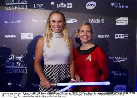 TENNIS - WTA Tennis Damen Generali Ladies 2015 LINZ,AUSTRIA,12.OCT.15 - TENNIS - WTA Tour, Generali Ladies, players party. Image shows Caroline Wozniacki (DEN) and Sandra Reichel. GEPAxpictures xMatthiasxHauer