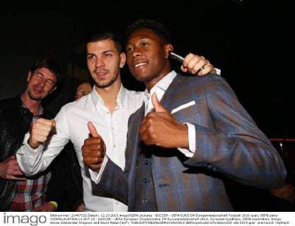SOCCER - UEFA EURO EM Europameisterschaft Fussball 2016 quali, OEFB party VIENNA,AUSTRIA,12.OCT.15 - SOCCER - UEFA European Championship EM Europameisterschaft 2016, European Qualifiers, OEFB celebration. Image shows Aleksandar Dragovic and David Alaba (AUT). GEPAxpictures xChristianxOrt