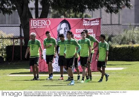 Aktuell Fußball, Nationalmannschaft Mexiko, Pk und Training Oct. 12, 2015 - Ricardo El Tuca Ferretti, Hector Herrera . Foto: Agencia EL UNIVERSL Ramón Romero JMA Latin News - Oct. 12, 2015  - ZUMAu78_