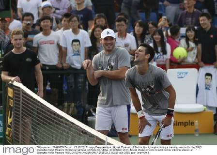 Novak Djokovic of Serbia, front, laughs during a training session for the 2015 Shanghai Rolex Masters tennis tournament in Shanghai, China, 13 October 2015. Novak Djokovic feels relaxed during training session at Shanghai Rolex Masters  20151013_50250