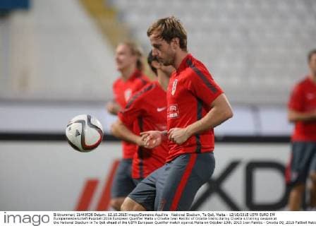 National Stadium, Ta Qali, Malta - 12 10 2015 UEFA EURO EM Europameisterschaft Fussball 2016 European Qualifier Malta v Croatia Ivan Rakitic of Croatia trains during Croatia s training session at the National Stadium in Ta Qali ahead of the UEFA European Qualifier match against Malta on October 13th, 2015 Ivan Rakitic - Croatia EQ_2016