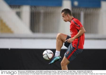National Stadium, Ta Qali, Malta - 12 10 2015 UEFA EURO EM Europameisterschaft Fussball 2016 European Qualifier Malta v Croatia Ivan Perisic of Croatia trains during Croatia s training session at the National Stadium in Ta Qali ahead of the UEFA European Qualifier match against Malta on October 13th, 2015 Ivan Perisic - Croatia EQ_2016