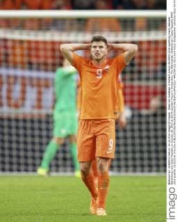 Klaas-Jan Huntelaar of Holland during the EURO 2016 qualifying match between Netherlands and Czech Republic on October 10, 2015 at the Amsterdam Arena in Amsterdam, The Netherlands. Netherlands v Czech Republic EURO 2016 qualifier 2015 2016 xVIxxIVx 4453309