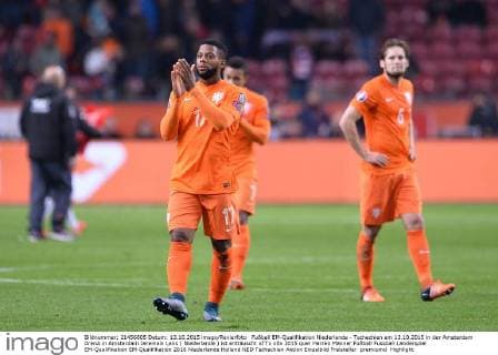 Fußball EM-Qualifikation Niederlande - Tschechien am 13.10.2015 in der Amsterdam ArenA in Amsterdam Jeremain Lens ( Niederlande ) ist enttäuscht xTTx