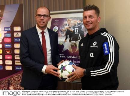 14.10.2015, xjhx, Fussball Champions League Damen, 1. FFC Frankfurt - Standard Lüttich Pressekonferenz, emspor v.l. Trainer Benoit Waucomont (Standard Luettich), Trainer Colin Bell (1.FFC Frankfurt)