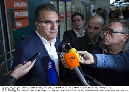 Part of the Croatian national football team returned from Malta 14.10.2015., Croatia, Zagreb, Zracna luka Zagreb - Part of the Croatian national football team returned from Malta where they qualify for Euro 2016. Ante Cacic.  DavorxPuklavec PIXSELL