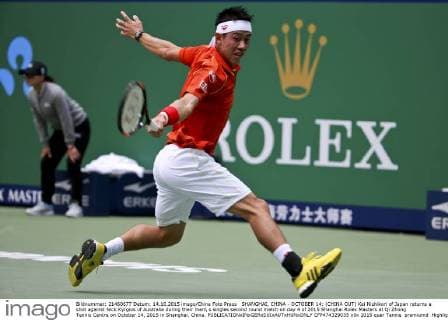 SHANGHAI, CHINA - OCTOBER 14: (CHINA OUT) Kei Nishikori of Japan returns a shot against Nick Kyrgios of Australia during their men s singles second round match on day 4 of 2015 Shanghai Rolex Masters at Qi Zhong Tennis Centre on October 14, 2015 in Shanghai, China.  CFP474329035 
