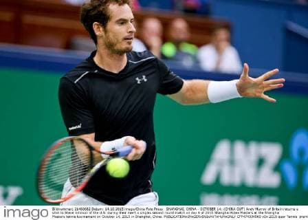 SHANGHAI, CHINA - OCTOBER 14: (CHINA OUT) Andy Murray of Britain returns a shot to Steve Johnson of the U.S. during their men s singles second round match on day 4 of 2015 Shanghai Rolex Masters at the Shanghai Masters tennis tournament on October 14, 2015 in Shanghai, China.  CFP474334560 